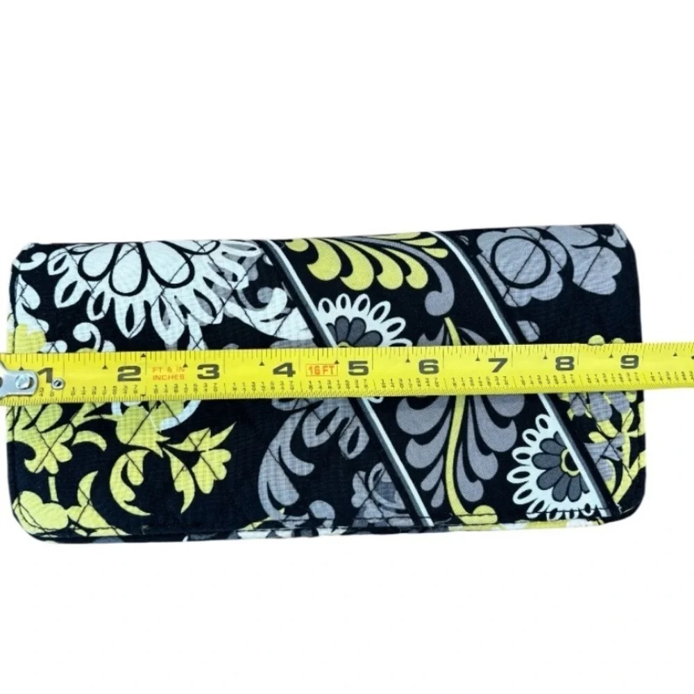 Vera Bradley “Knot Just A Clutch” Black and Yellow Floral Clutch Walket